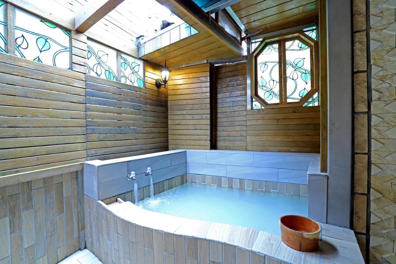 טאיפיי Phoenix Pavilion Hot Spring Hotel מראה חיצוני תמונה